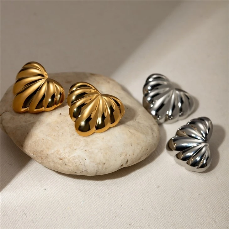 Puff Heart Earrings