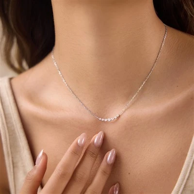 Colier cu pandantiv rotund CZ Row